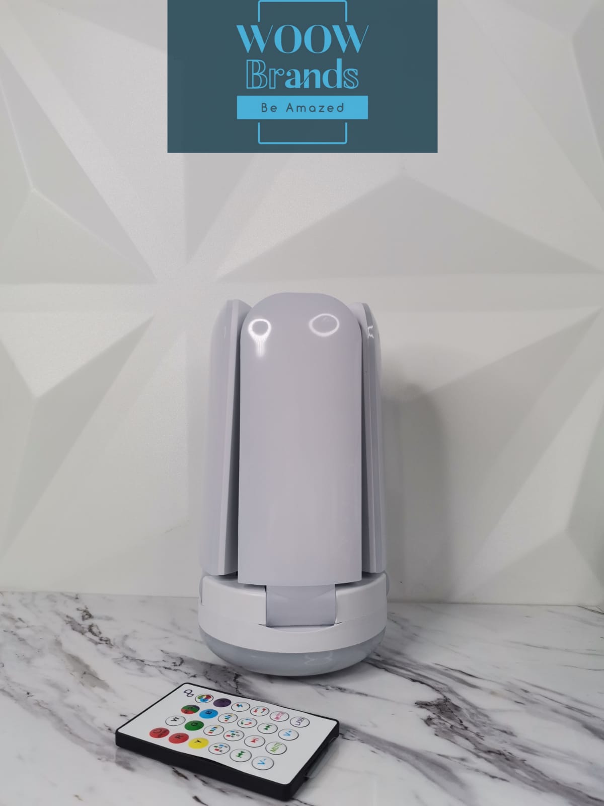 Foco lampara Bluetooth Con Control Remoto 4 Aspas Color Blanco